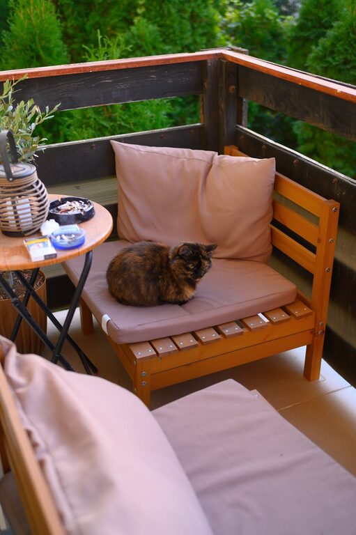 How to Make a Small Balcony Feel Cozy and Inviting